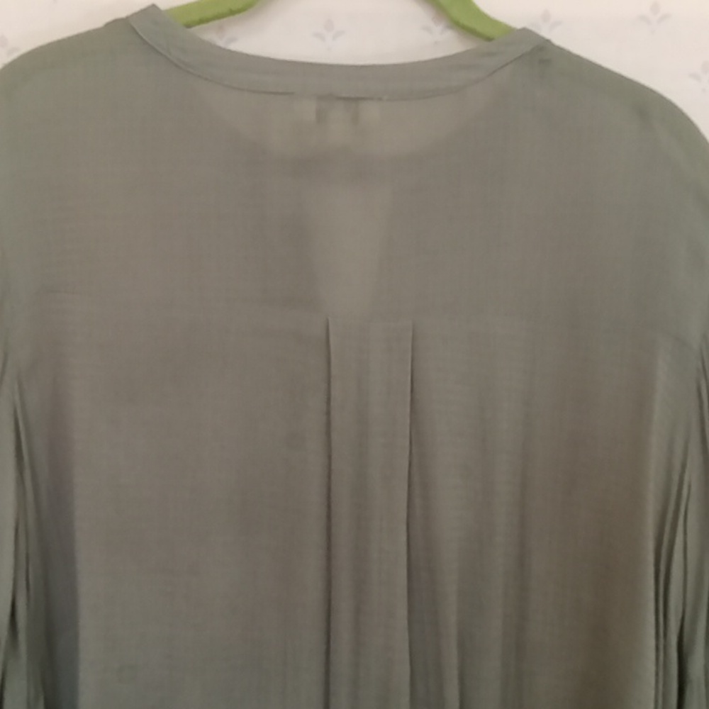 Umgee Feminine Olive Green Blouse S - Picture 4 of 6